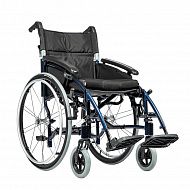 Кресло-коляска Ortonica для инвалидов Base 185 с пневматическими колесами.